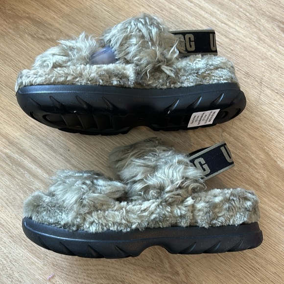 💜NWT💜 UGG Fluff Sugar Sandal - Picture 5 of 9